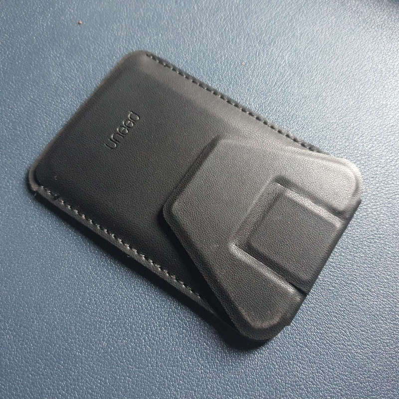 Magnetic Phone Stand / Card Holder