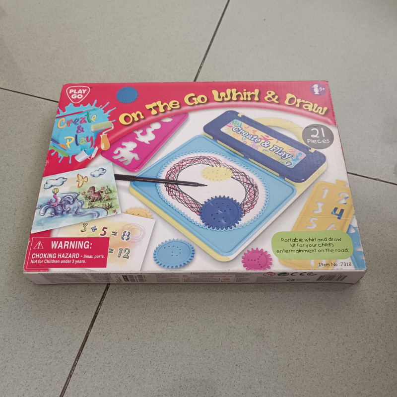 Preloved Mainan Playgo On The Go Whirl & Draw Second
