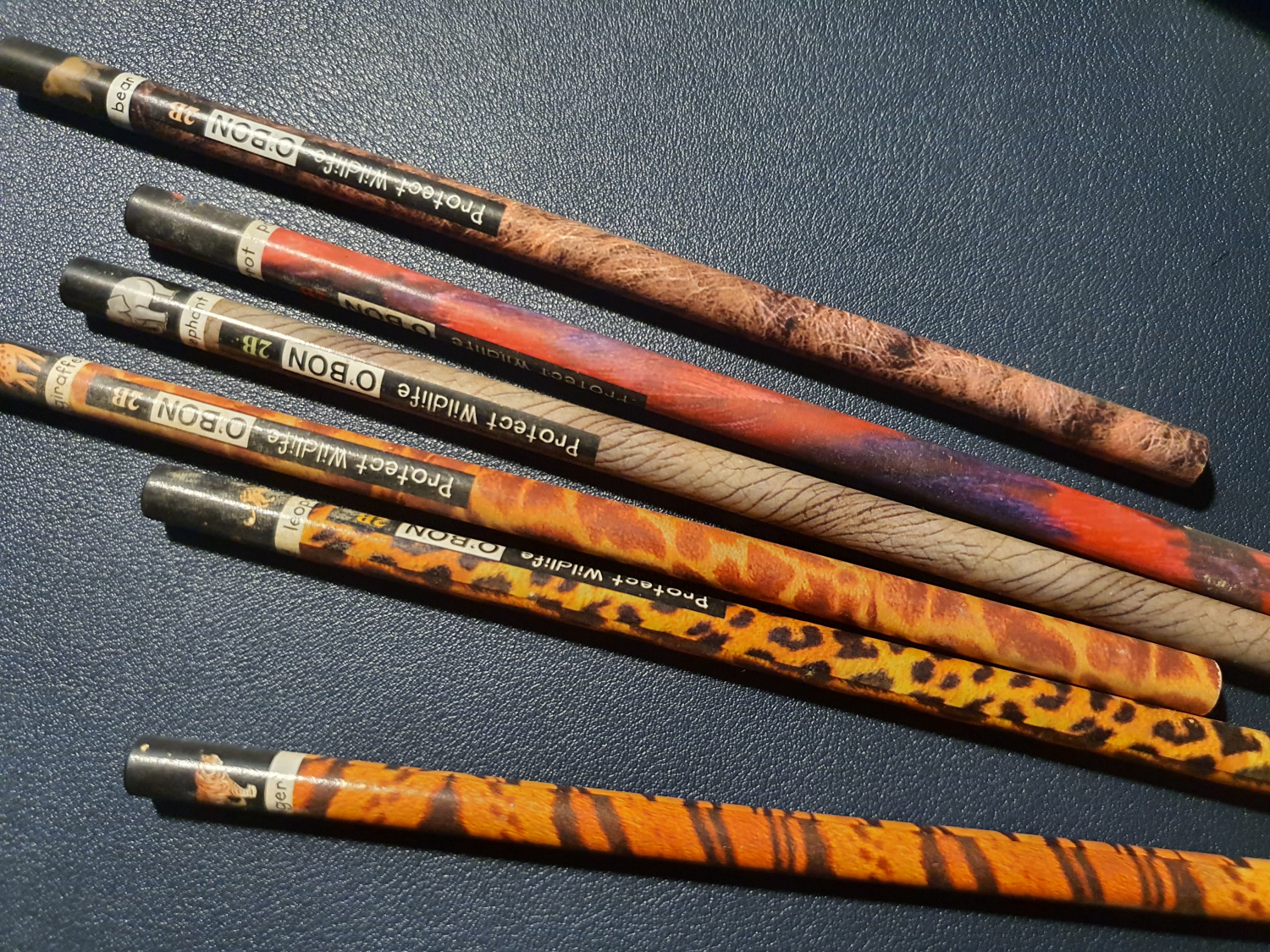 Pinsil 2B Unik, Berbahan Dasar Kertas